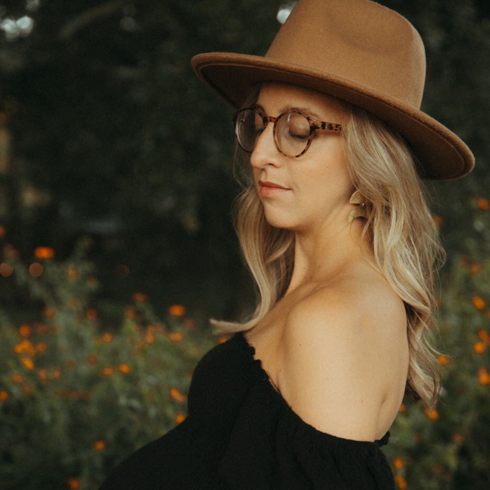 Meet your Posher, Brandi